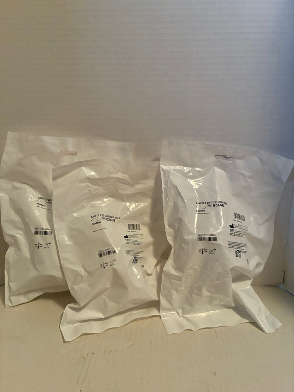 ResMed AirFit F20 Cushion Medium 63468 New w Tags Lot of 3